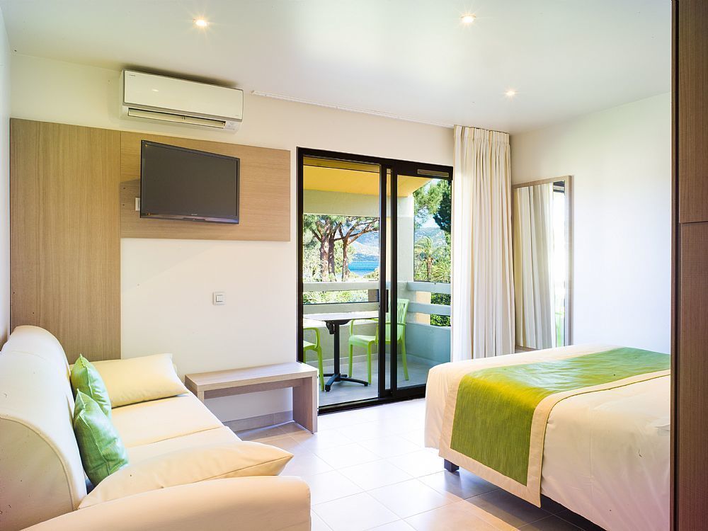 Hotel Marina Corsica Порто-Веккьо Экстерьер фото